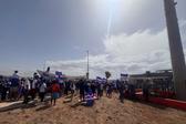 Adeptos cabo-verdianos deslocaram-se em massa ao Aeroporto Internacional Nelson Mandela - Foto: D. R.