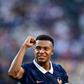 «Caso a França ganhe o Mundial, Mbappé pode juntar-se a Pelé como 'rei' dos Mundiais»