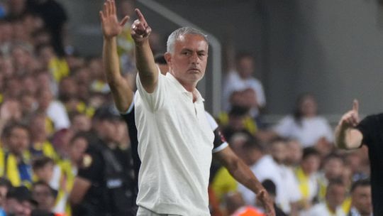 Os dois possíveis adversários de Mourinho no play-off da Liga dos Campeões