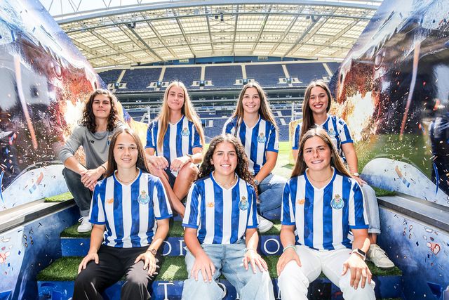 FC Porto apresenta mais sete reforços para a equipa feminina