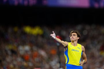 Há um Mondo entre Duplantis e os outros: o ouro mais óbvio de Paris deu recorde mundial