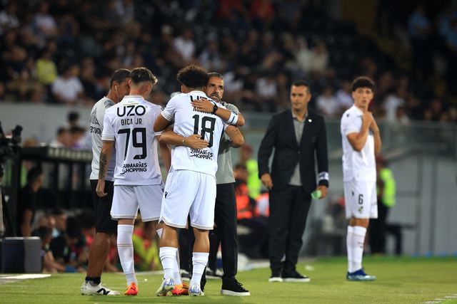 V. Guimarães já conhece os dois possíveis adversários do playoff da Liga Conferência