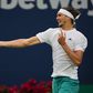 Zverev vence a passa às 'meias' em Toronto