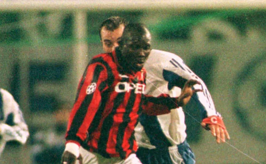 Weah vs. Costa: Nariz partido! CAOS!
