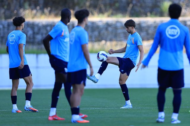 Jovens dragões preparam a entrada em cena em mais uma edição do segundo escalão nacional (Foto: FC Porto)
