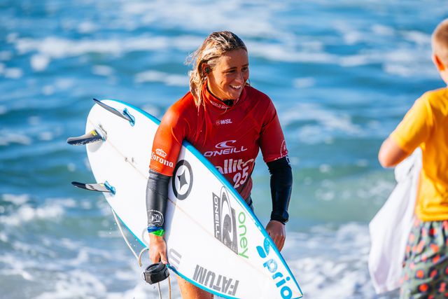 A surfista portuguesa Yolanda Hopkins. Foto WSL/Kody McGregor