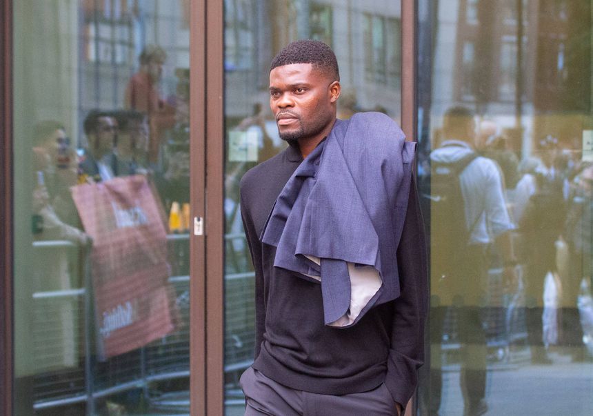 Thomas Partey, esta terça-feira, à saída do tribunal