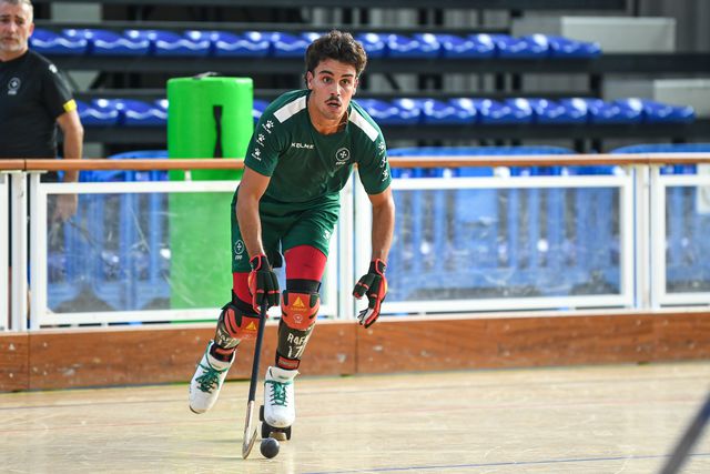 O jogador Rafael Bessa no estágio da Seleção Nacional de hóquei em patins de preparação para o Europeu de Paredes 2025. Foto FPP