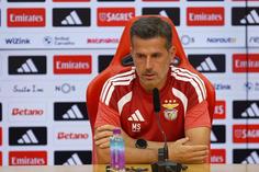 Marco Silva fala dos centrais