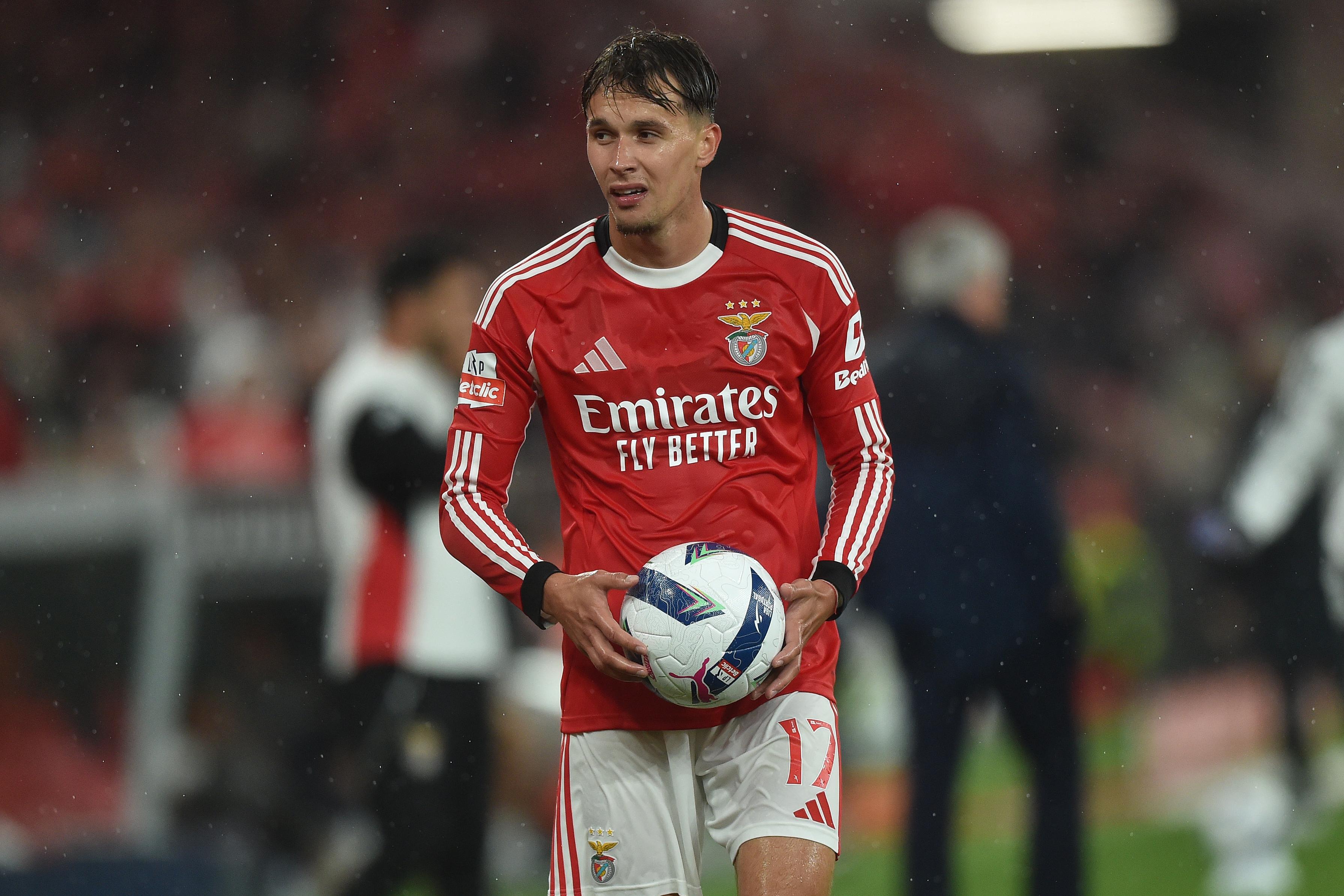 Dedic pode rumar à Premier League - Foto: A BOLA/Miguel Nunes