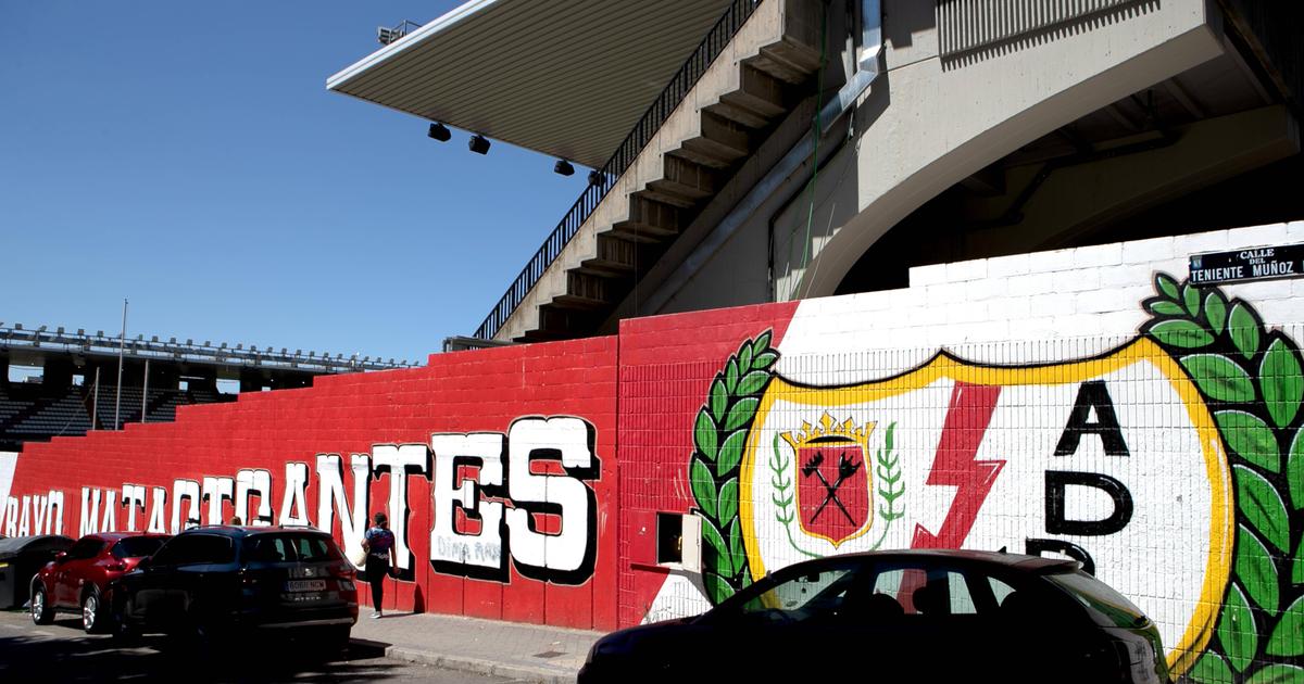 Líder do Rayo Vallecano desculpa-se: «Enviaram uma coroa de flores à minha mãe»