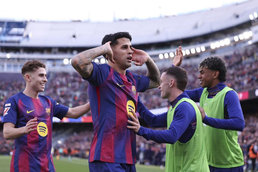 João Cancelo foi feliz no Barcelona (IMAGO)