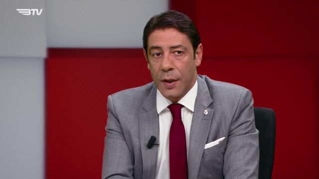 Rui Costa: «Di María fechou contrato um mês antes de se apresentar na Luz»