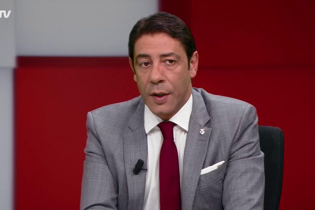 Rui Costa: «Di María fechou contrato um mês antes de se apresentar na Luz»