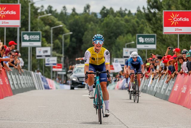 Volta a Portugal Feminina com cinco dias