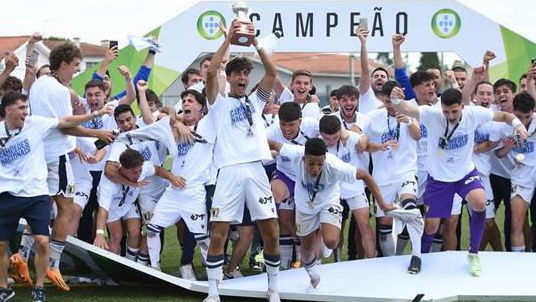 Youth League: Famalicão vai defrontar o Midtjylland