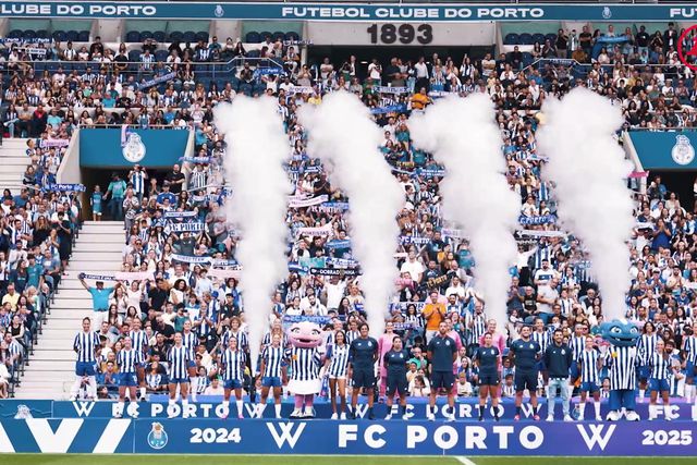 O jogo de apresentação do futebol feminino do FC Porto