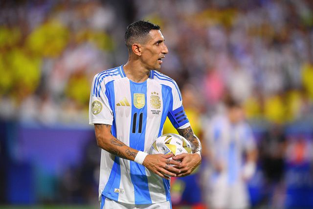 Benfica: a chegada atribulada de Di María à Argentina (vídeo)