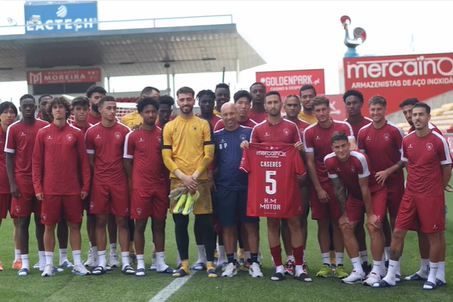 Vídeo: plantel do Gil Vicente deixa mensagem de apoio a Cáseres