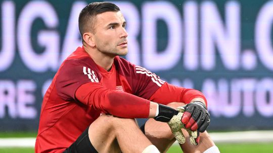 Anthony Lopes fora da lista do Lyon para a Liga Europa