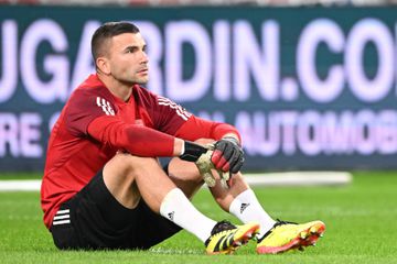 Anthony Lopes fora da lista do Lyon para a Liga Europa