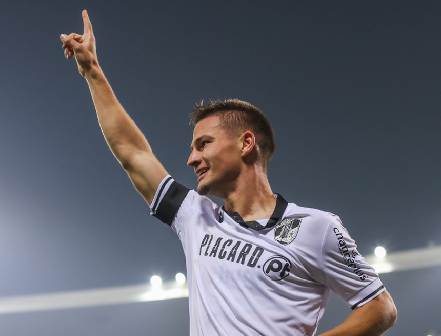 Miguel Maga, lateral-direito do V. Guimarães