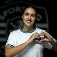 Oficial: Sporting reforça-se com duas postes