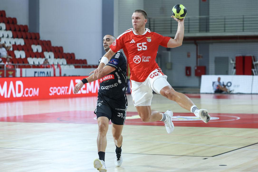 Mikita Vailupau, jogador de andebol do Benfica (fot SL Benfica)