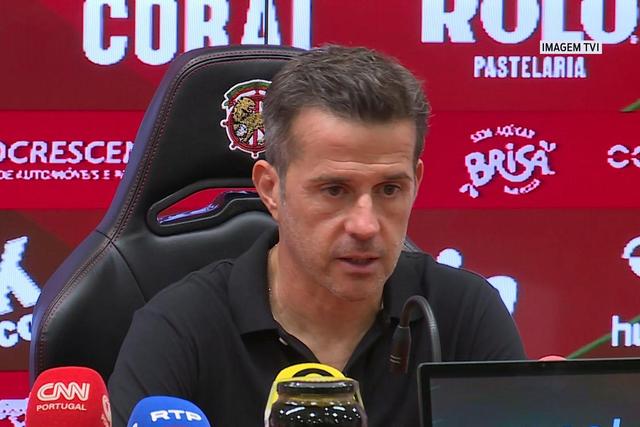 Marco Silva aborda lesão de Bah e a adaptação de Kaminski