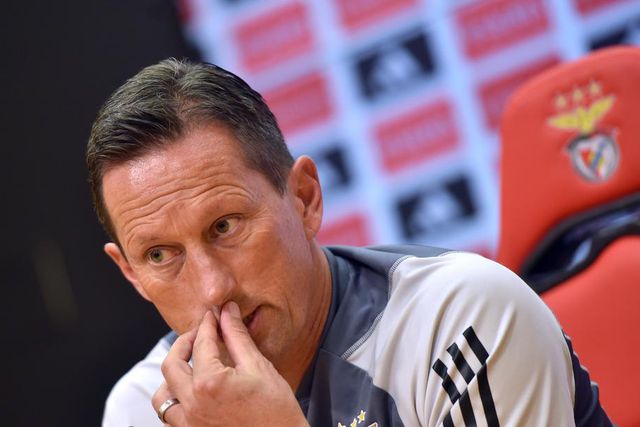 Schmidt fala às 13 horas desta sexta-feira