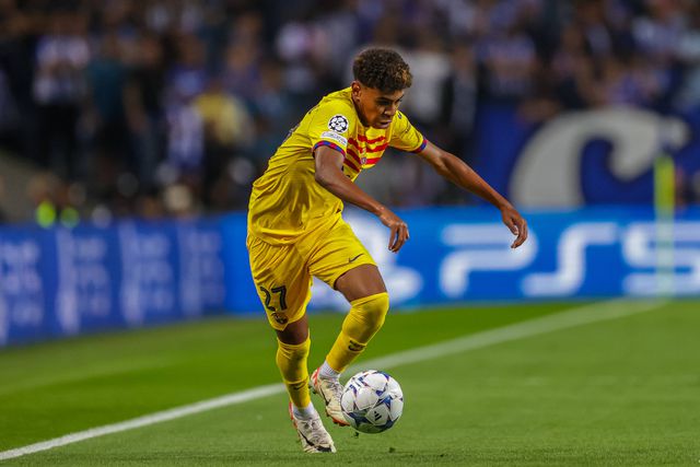 Yamal bateu um recorde na noite em que correu para o balneário
