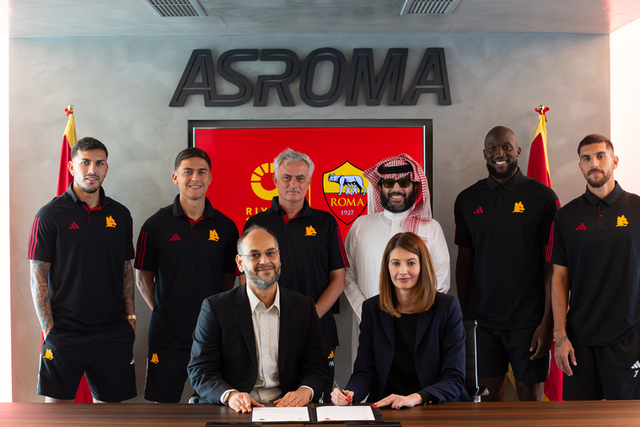 Roma alcança acordo de patrocínio histórico e polémico