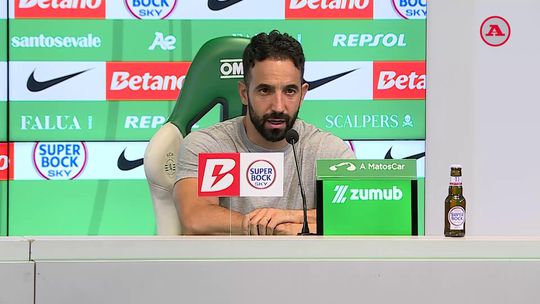 «Com tantos jogadores de qualidade alguém vai resolver o problema»