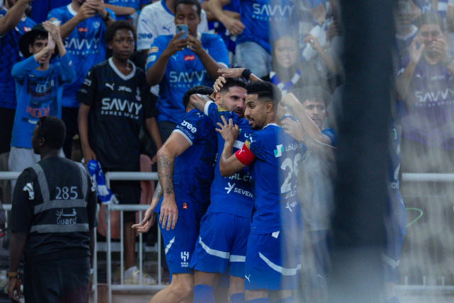 Al Hilal, de Jorge Jesus, sofre, mas vence e segue imparável