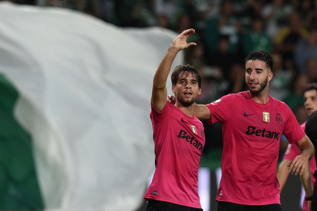 Vídeo: Bragança de pé quente mete o Sporting a ganhar