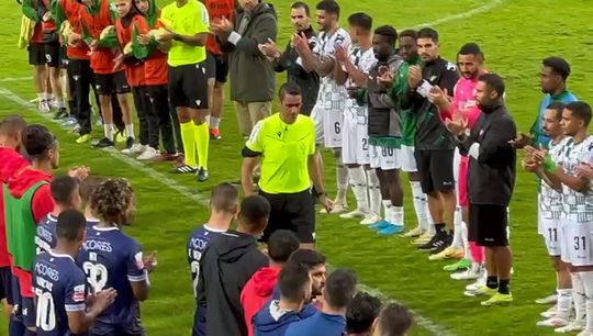 Momento emocionante na despedida do árbitro Nuno Almeida