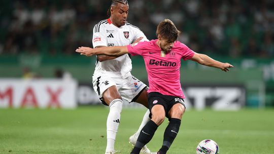 Vídeo: Bragança de pé quente mete o Sporting a ganhar