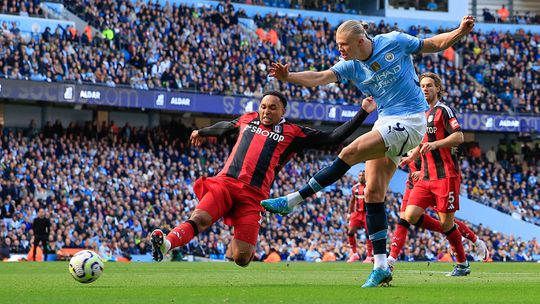 Premier League em direto: reduz o Fulham! Siga aqui os últimos minutos