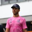 Pierre Gasly arranca do pit lane