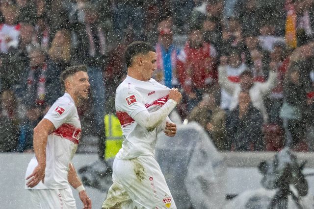 Terceira vitória consecutiva garante lugar no top 4 para o Estugarda