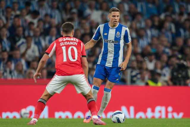 «O empate ajusta-se bem à história do jogo»