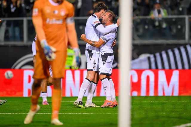 V. Guimarães: Samu voltou em grande e foi rei no castelo