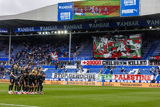 Protesto chocante dos adeptos do Alavés por Gaza