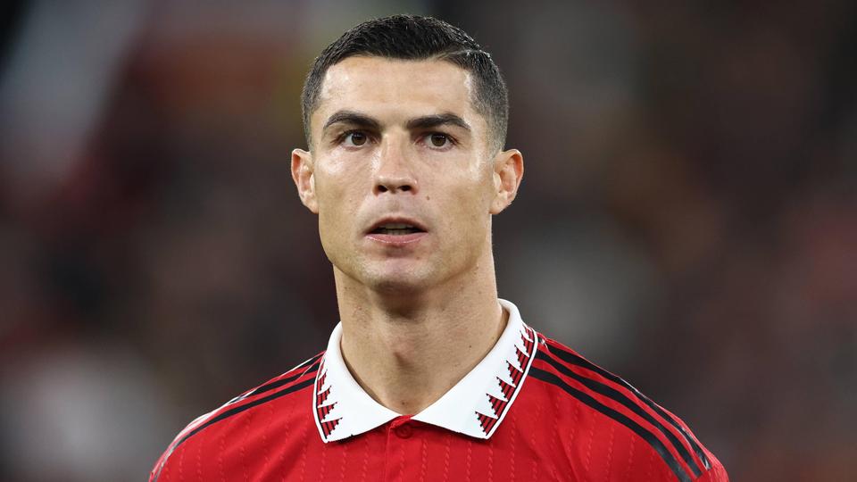 Manchester United's Viral Video of Ronaldo and Cavani Sparks Online Debate