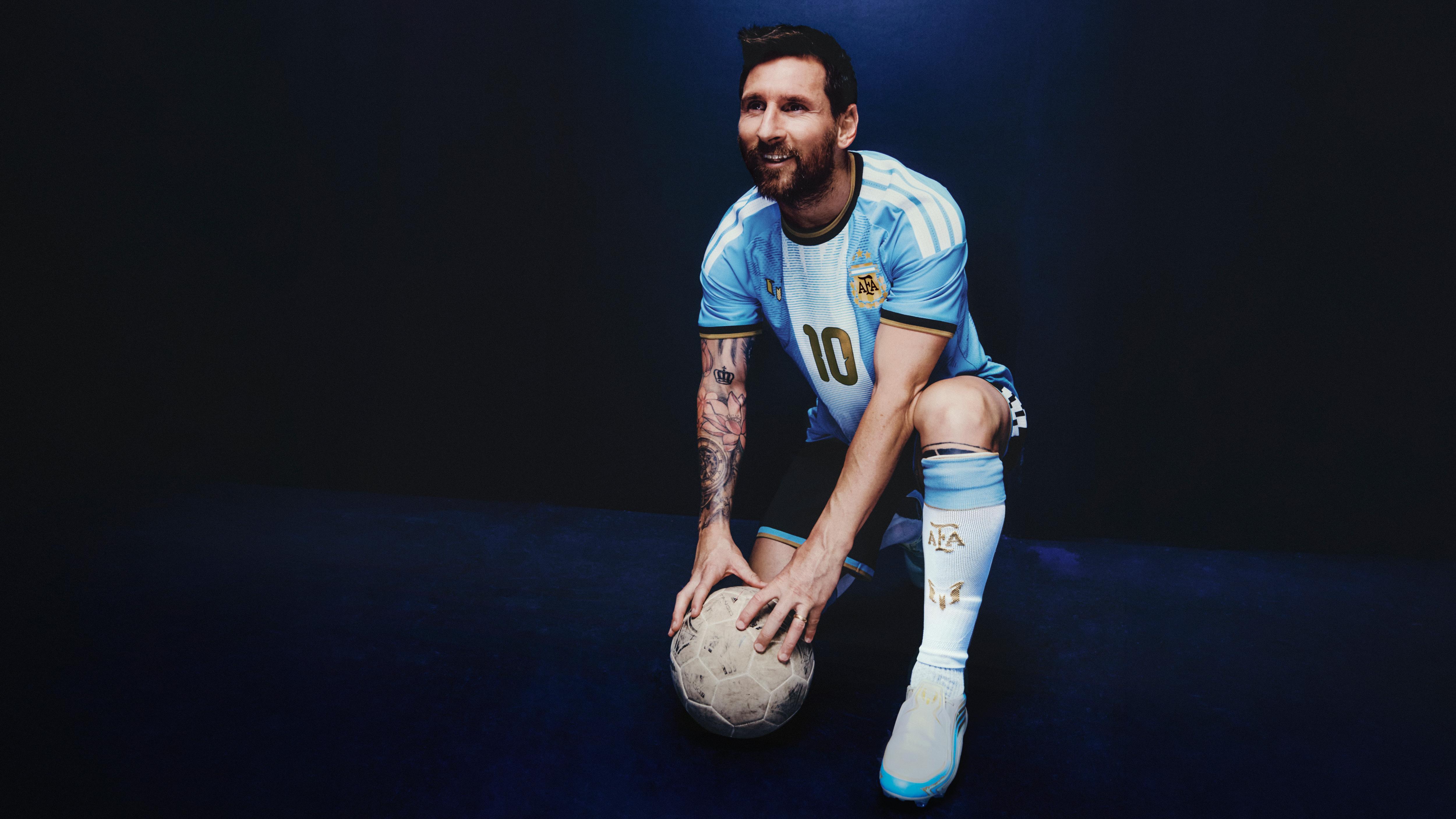 O último equipamento de Messi pela Argentina - foto: Adidas