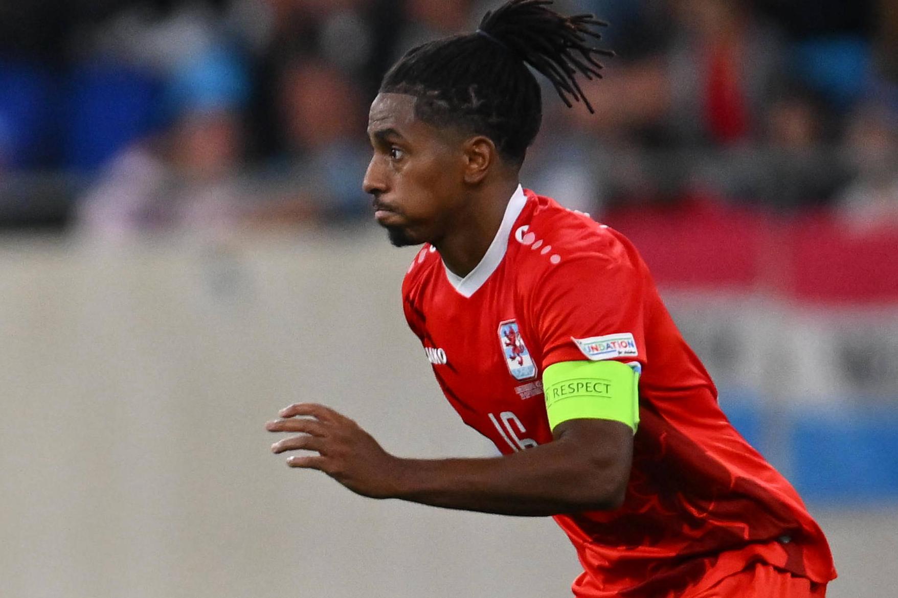 Leandro Barreiro, capitão do Luxemburgo, no jogo com a Islândia, da Liga das Nações — Foto: IMAGO
