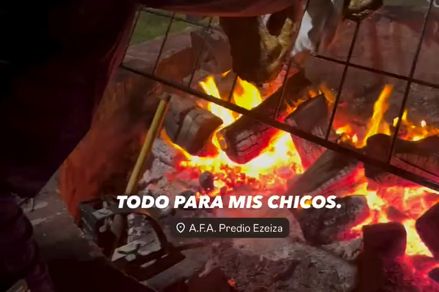Presidente da federação da Argentina faz churrasco: «Tudo pelos meus meninos»