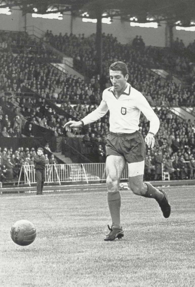 29. José Augusto - 10 golos em 45 jogos. Foto A BOLA