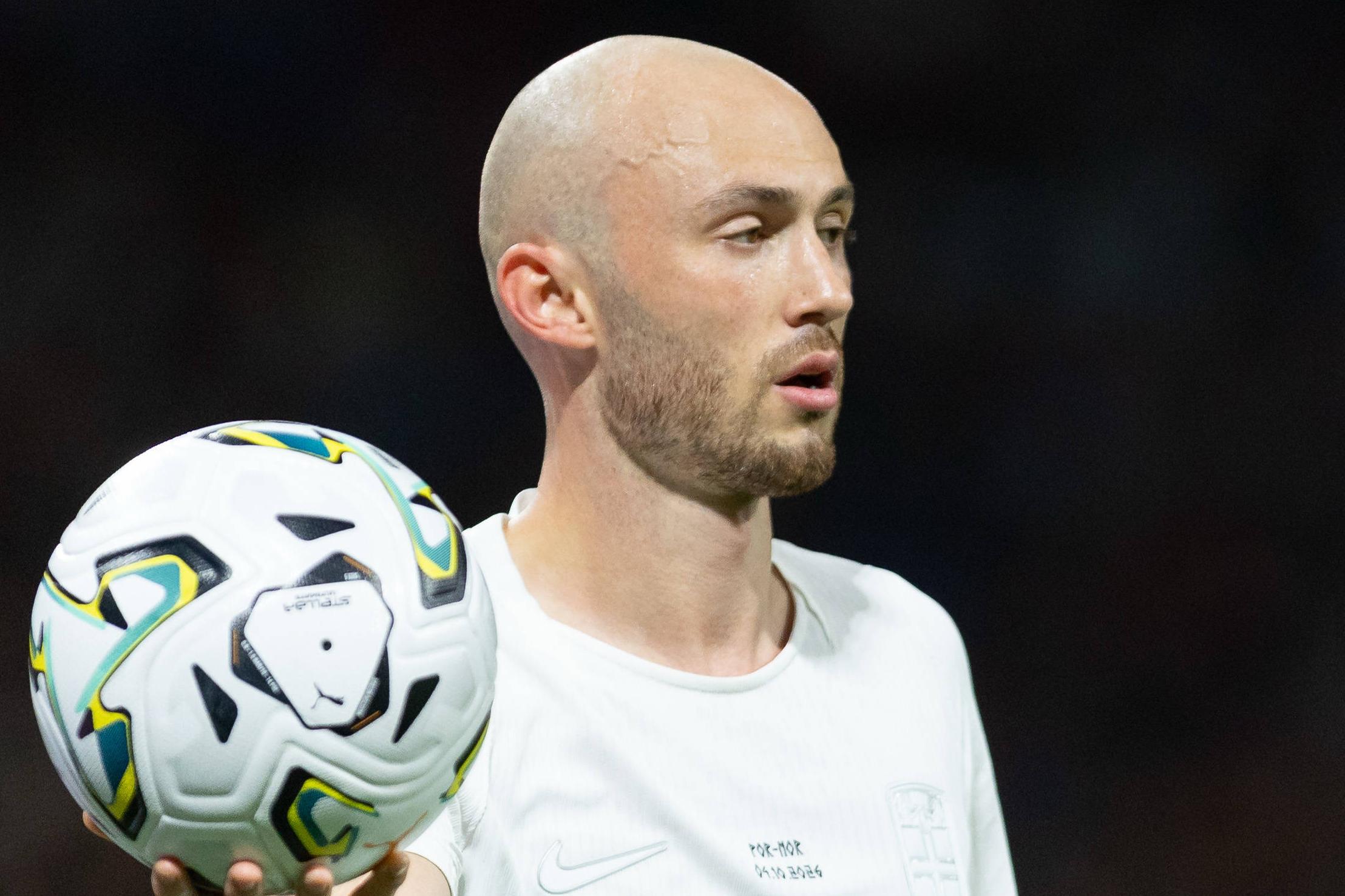 Aursnes no jogo entre Portugal e Noruega, no Estádio do Dragão — Foto: IMAGO