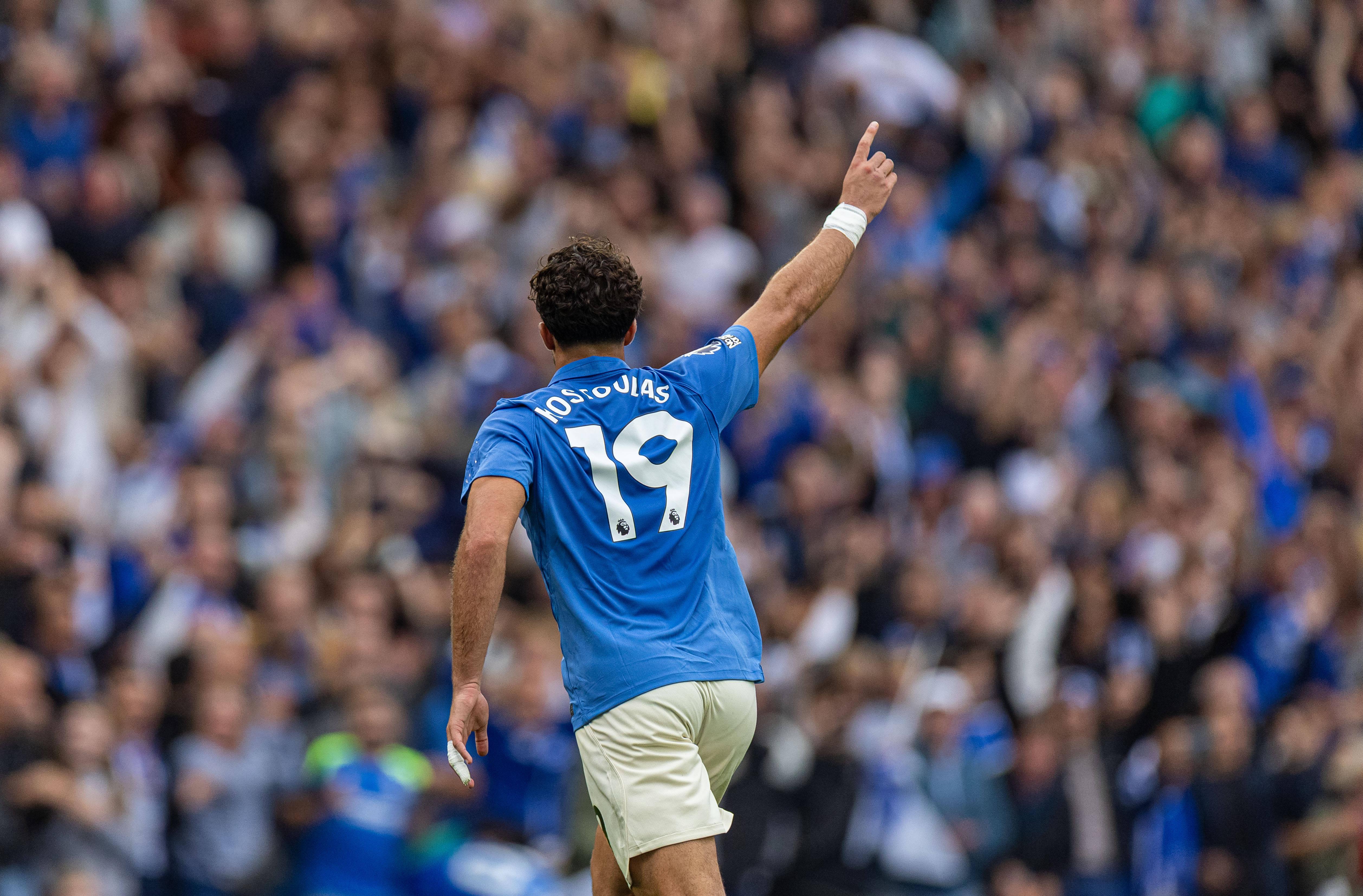 48.º Kostoulas (Brighton/Grécia), avançado, 19 anos. Golden Boy Index: 51,7.